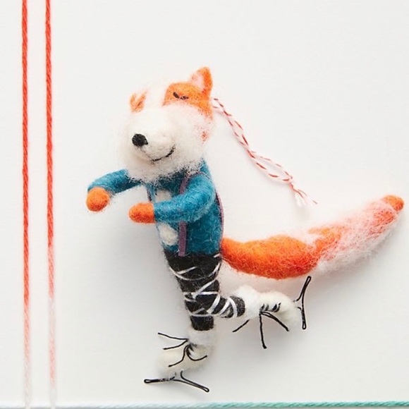 Anthropologie Other - NWOT Ice Skating Fox Anthropologie Ornament